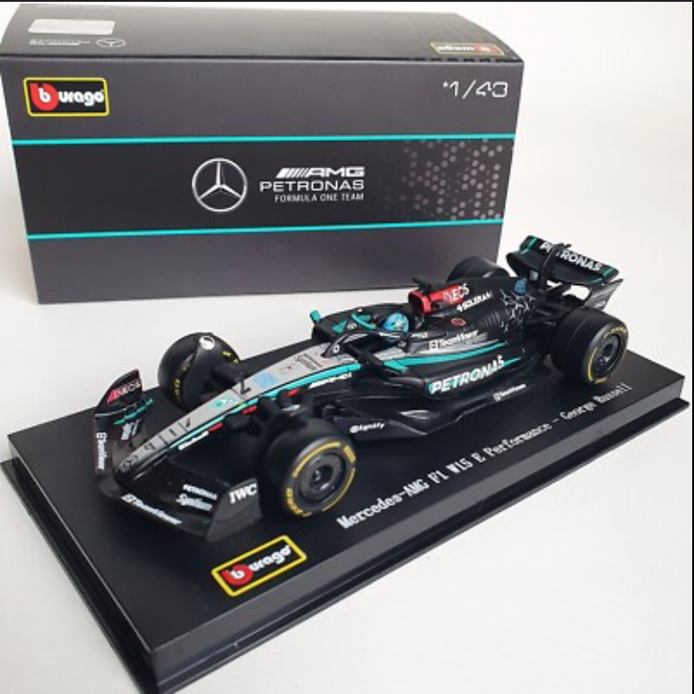 Mercedes AMG Petronas George Russell #63 W15 1:43 w protector